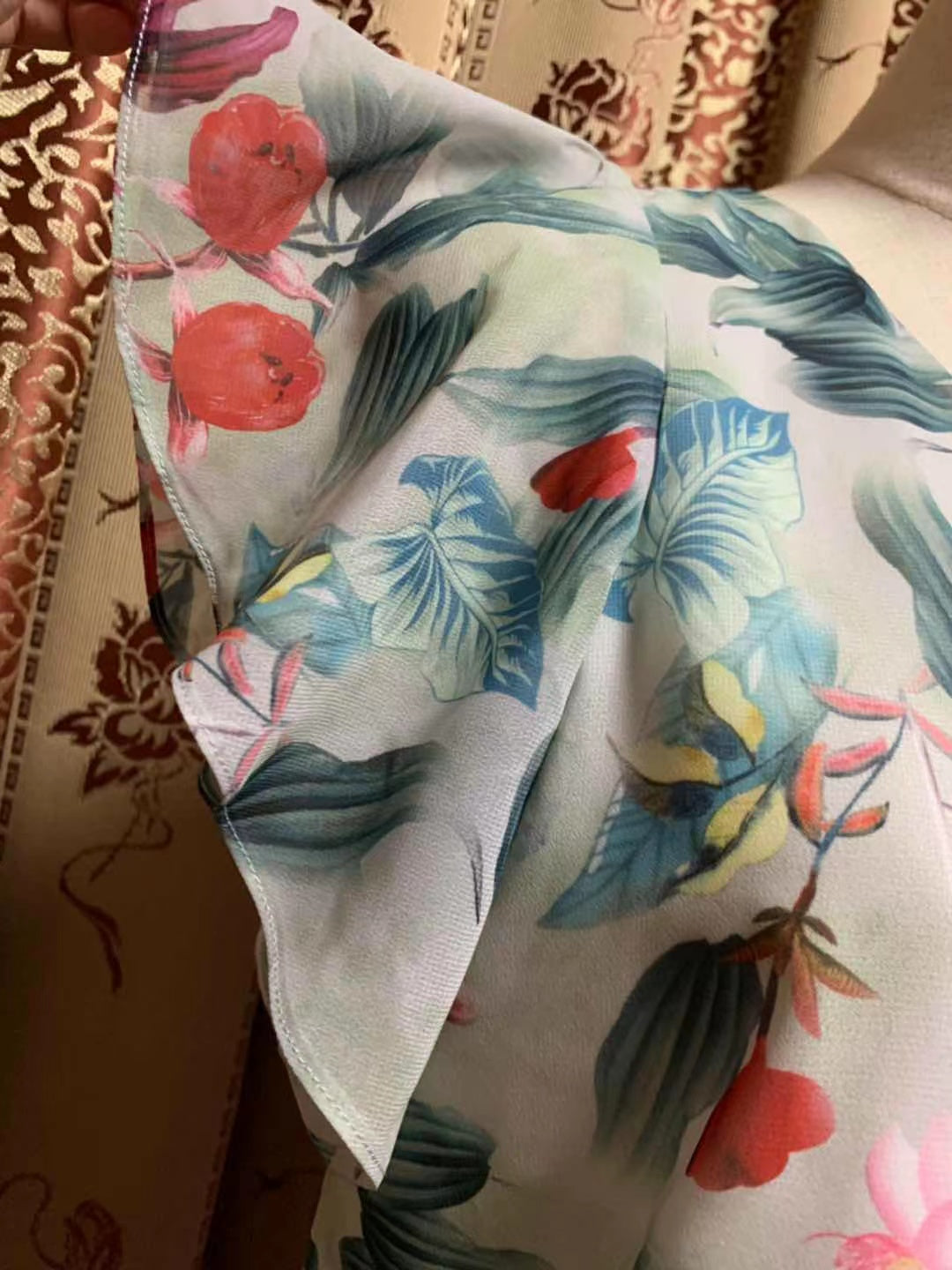 ONE SET PRINTING FLOWERS TOP AND SHORT PANTS