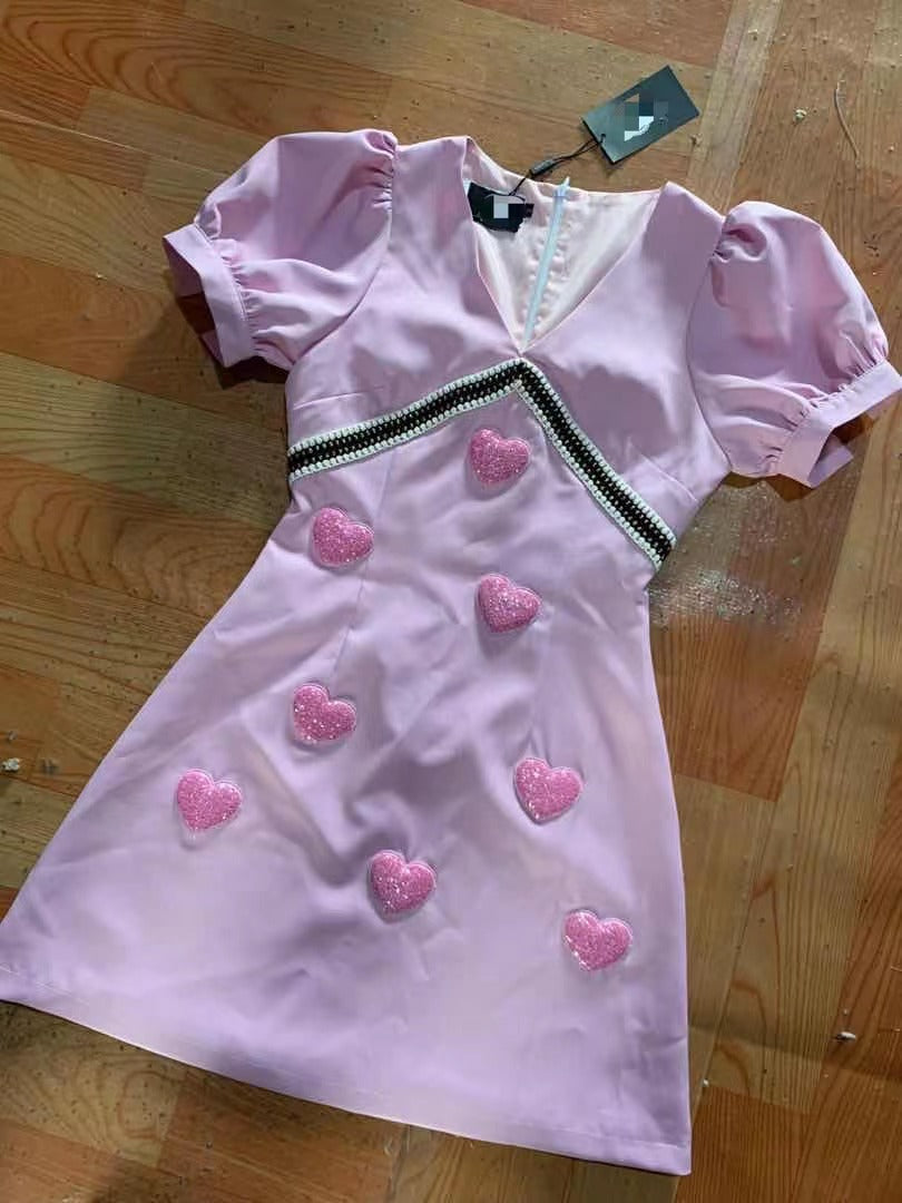 DRESS PINK LOVE DECORATION