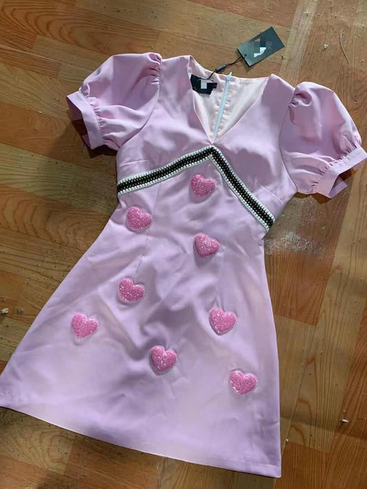 DRESS PINK LOVE DECORATION