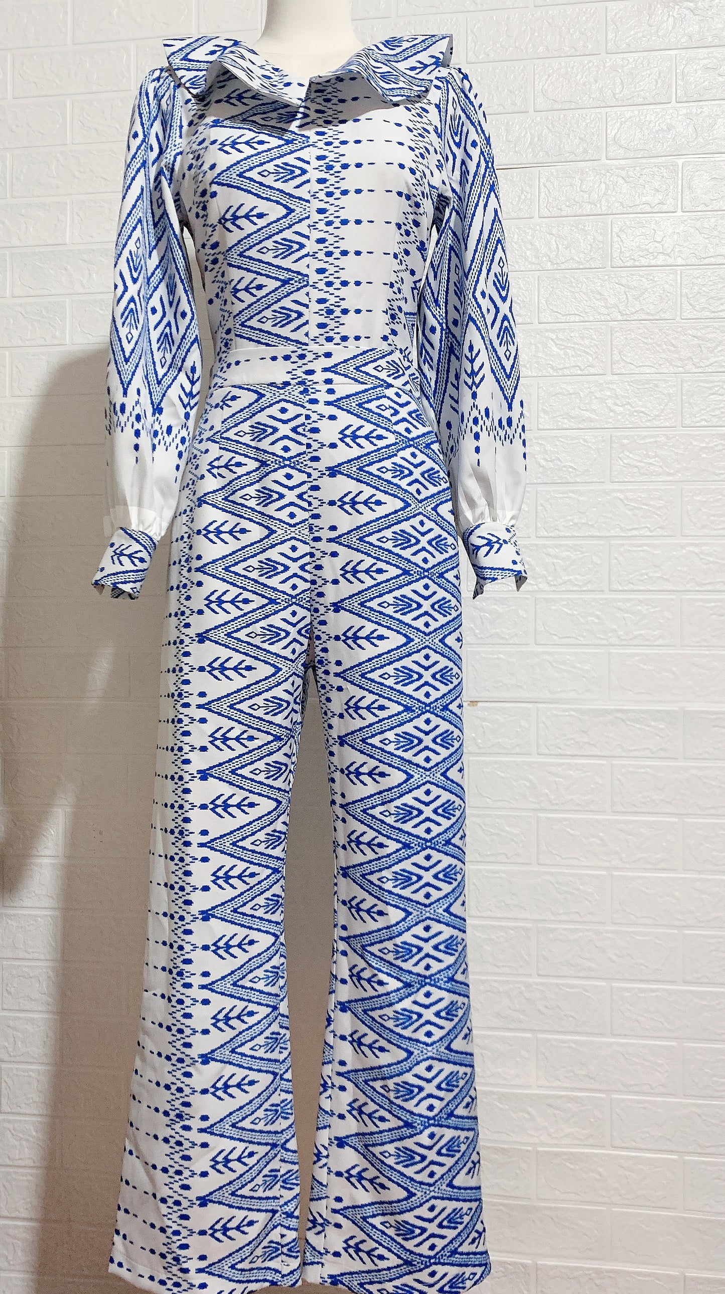 ONE SET PRINTING LONG SLEEVES AND LONG PANTS