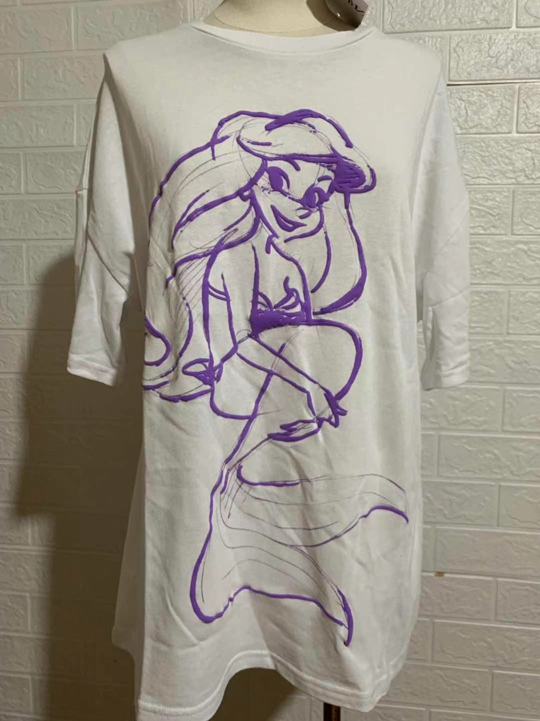 T-SHIRT