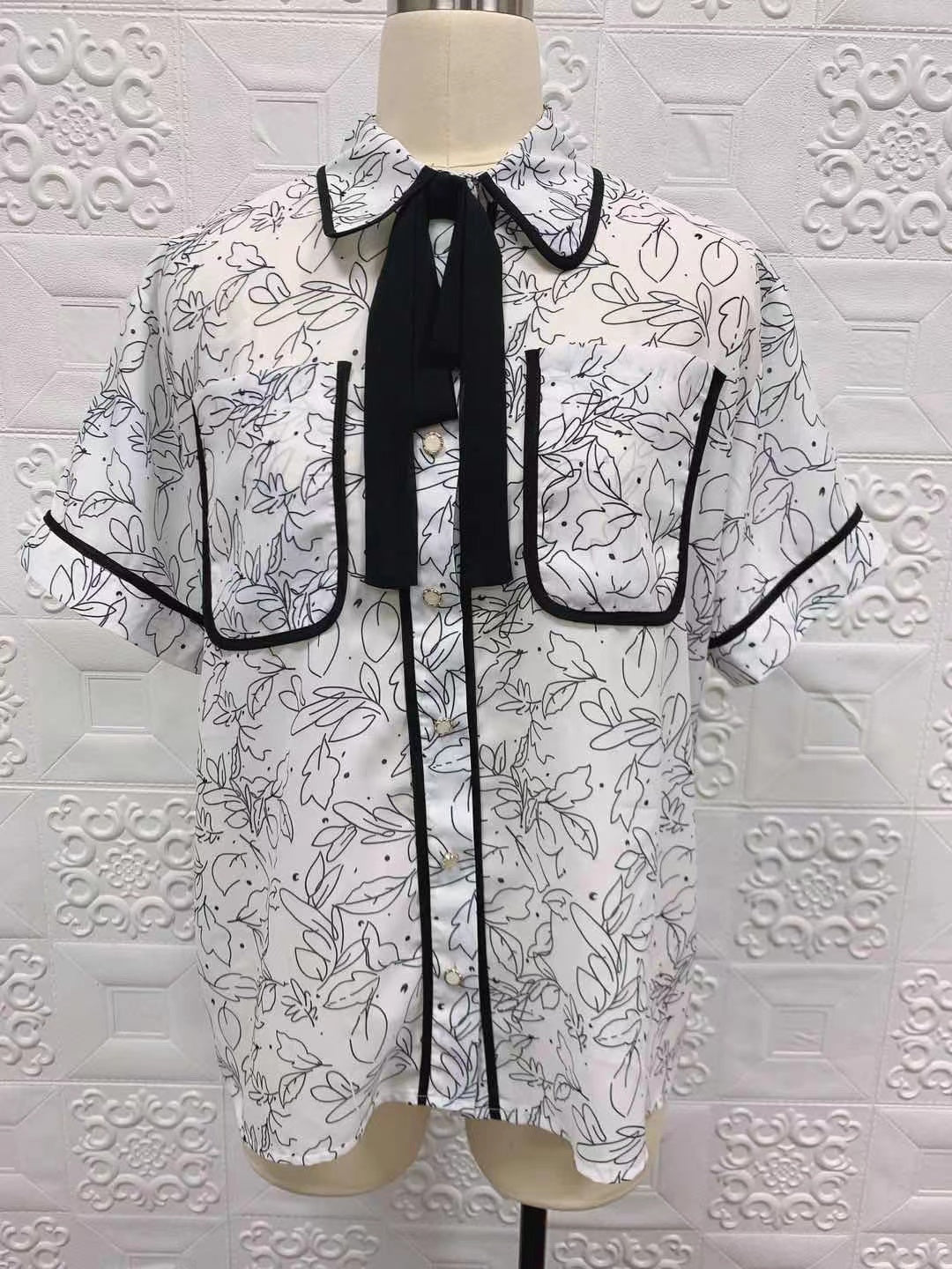 TOP PRINTING SHORT SLEEVES SHIRT