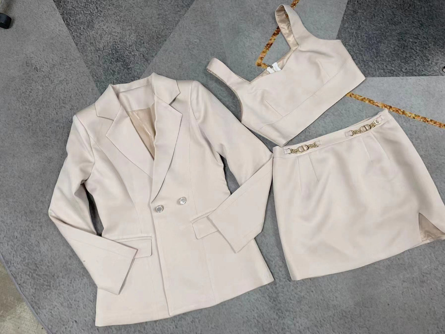 BLAZER ONE SET 3 PCS SKIRTS INNER LONG SLEEVES BLAZER
