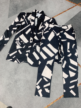 BLAZER ONE SET LONG PANTS LONG SLEEVES BLAZER PRINTING